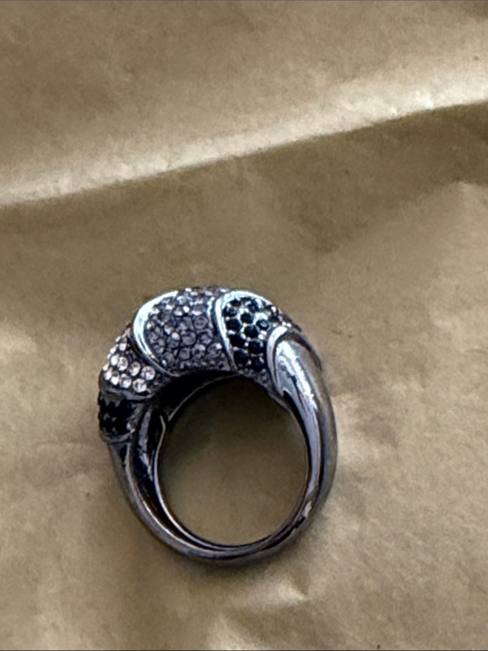 Ring size 7 grey black and clear crystal sparkling swirls of light - Picture 13 of 15